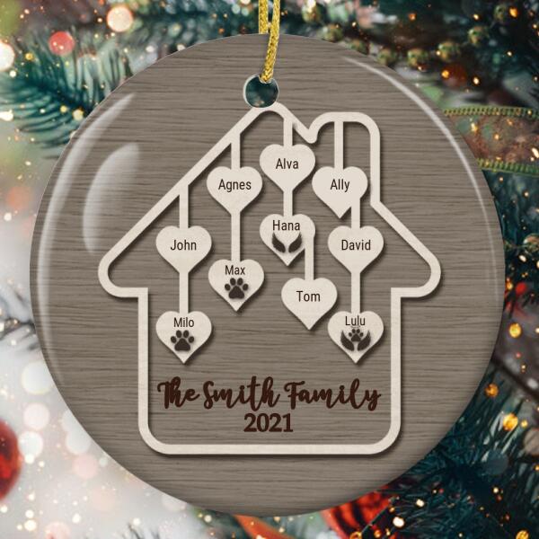 Family Ornament - Personalized Family Member Names - Paw Prints Bauble - Pet Lovers Gift - Housewarming Gift