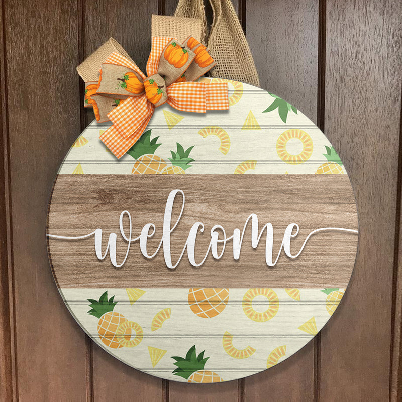 Pineapple Welcome Sign - Tropical Summer Decor - Wooden Door Wreath Hanger - Housewarming Gift