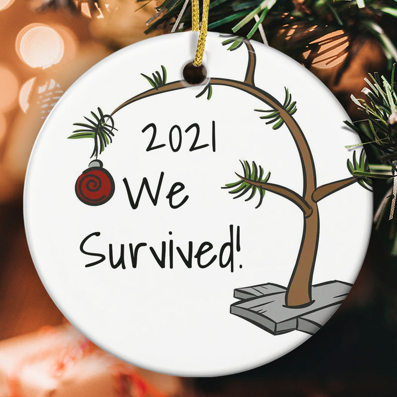 2021 We Survived Ornament - Pandemic Christmas Ornament - Year To Forget Keepsake - Xmas Home Decor